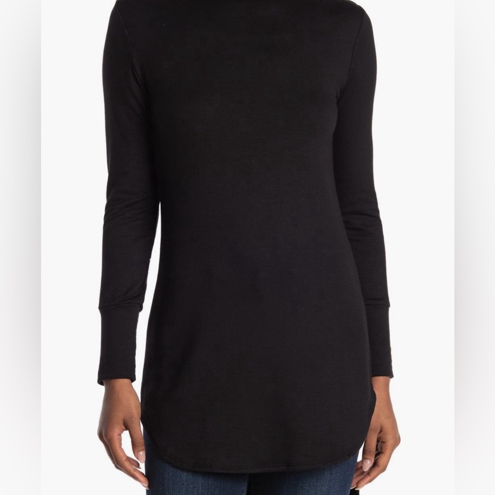 Go Couture boat neck top